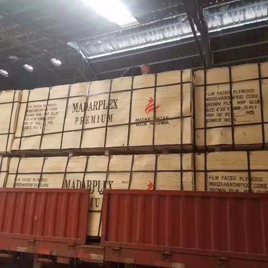 중동 시장 12mm 18mm 경목 코어 필름은 콘크리트 거푸집 공사를 종료하기 위한 해양 합판을 직면했습니다